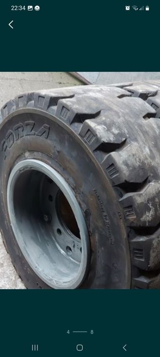 Opony koła  wózek widłowy maszyn budowlanych