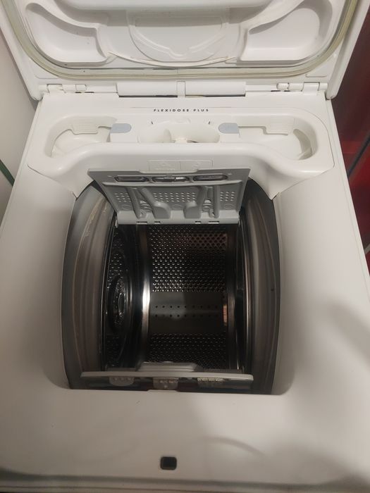Пральна машина Aeg 7000 з функцією відпарювання