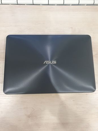 Sprzedam laptop ASUS
