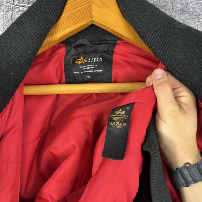 Бомбер куртка Alpha industries big logo