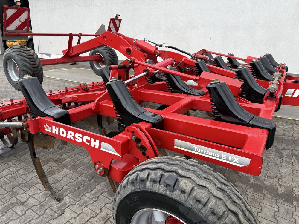 Horsch Terrano 5 FX rok 2012 bezorkowiec karat top down
