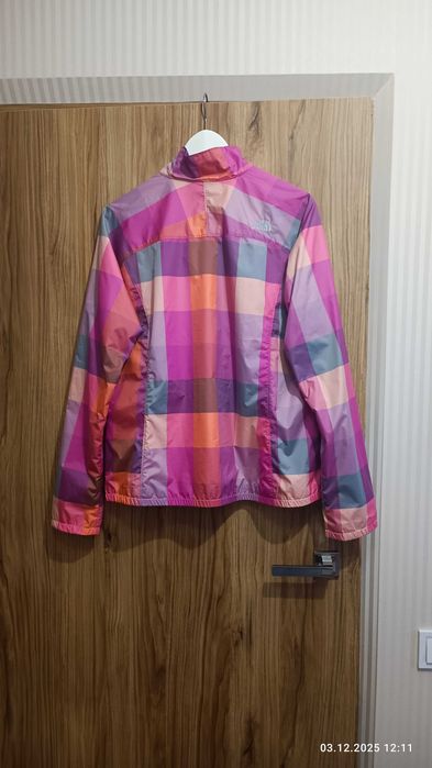 Куртка -вітровка, розмір L, "The north face"