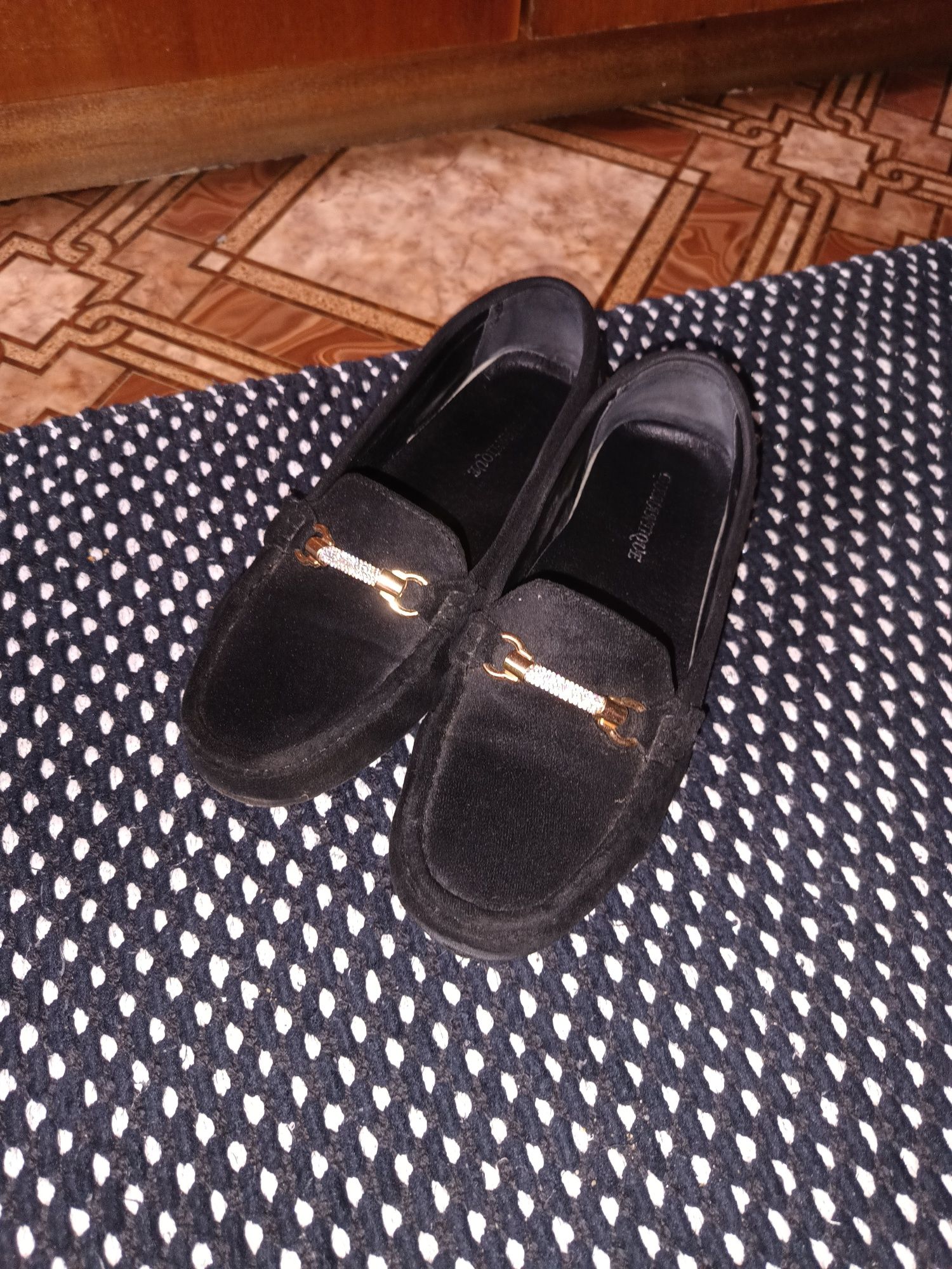 Buty damskie                 .