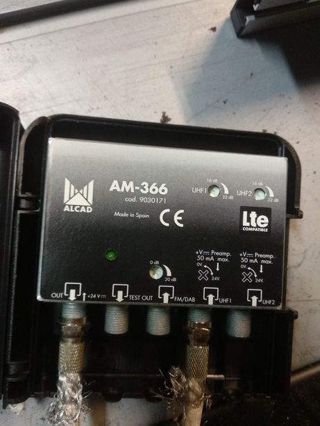 Amplificador de sinal Alcad AM-366