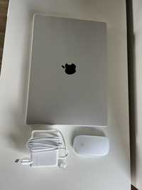 MacBook Pro 16 stan idealny