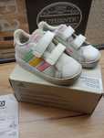 Buty adidas rozmiar 23