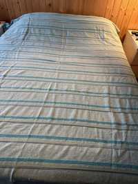 Colcha Azul de cama