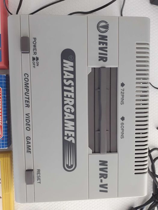 Consola Usada Nevir Mastergames NVR-VI para jogos Nintendo NES Famicom