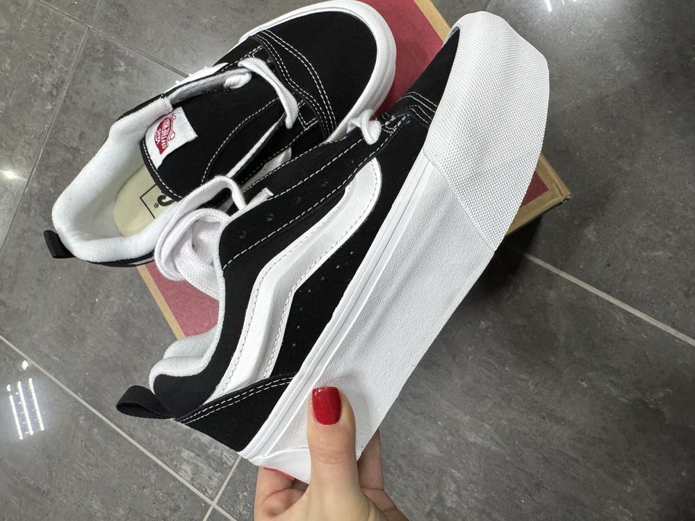 Nowe vans 36,5 gruba podeszwa