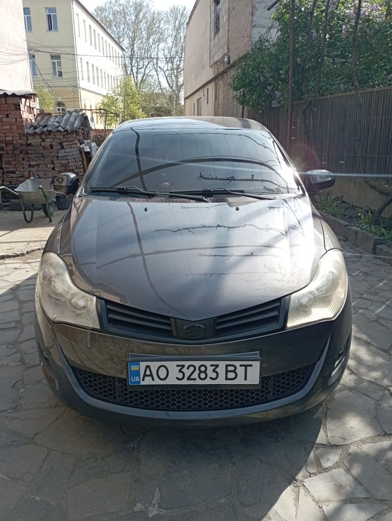 Автомобіль заз форза