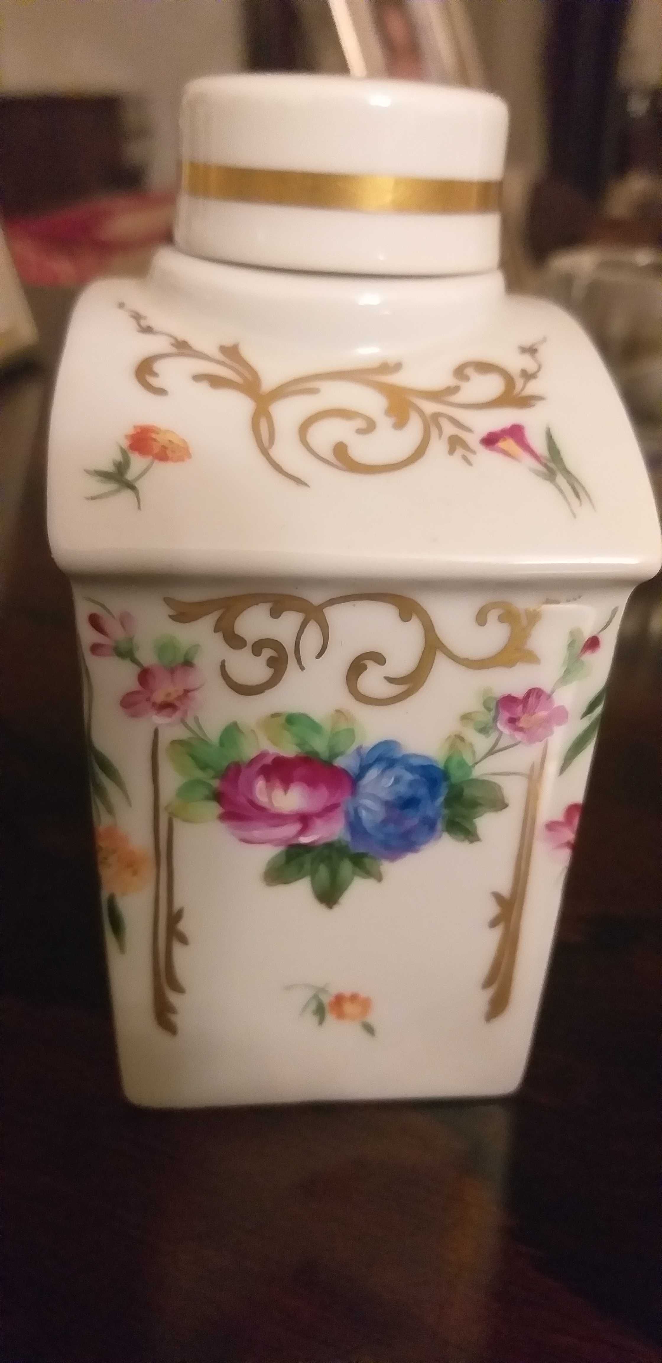 Frasco de Chá Vista Alegre, pintado à mão