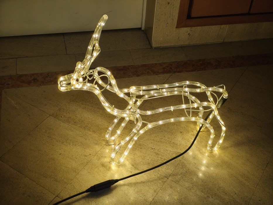 Decoração de Natal - Rena eléctrica para interior ou exterior