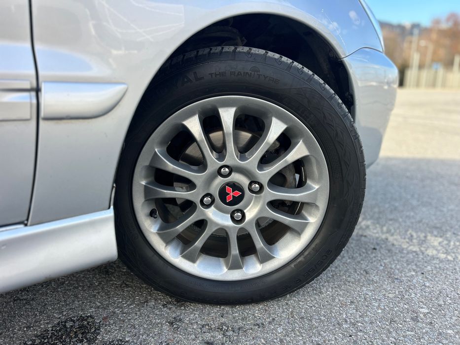 Продам Lancer IX