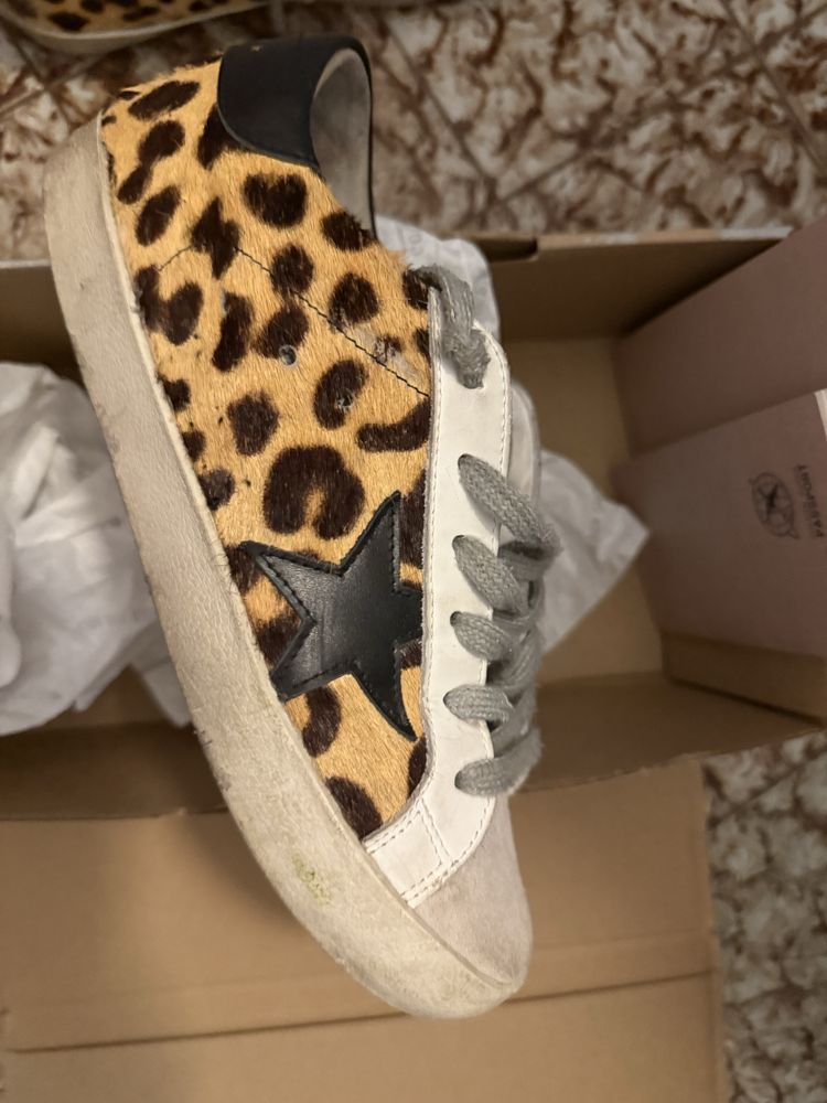 golden goose кроссовки 39