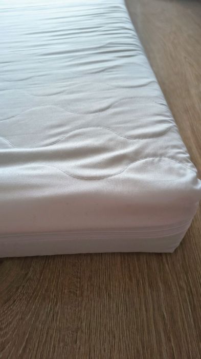 Materac 80 x 200