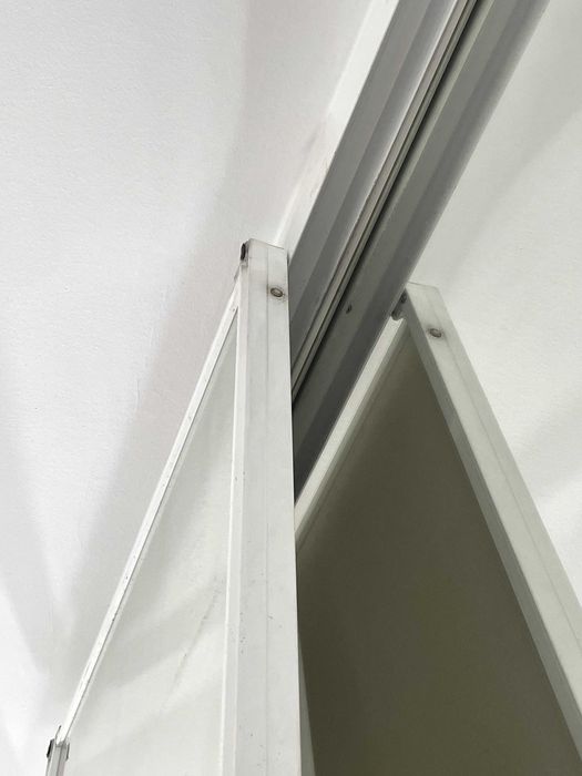 Porta em espelho para roupeiro embutido / Espelho grande