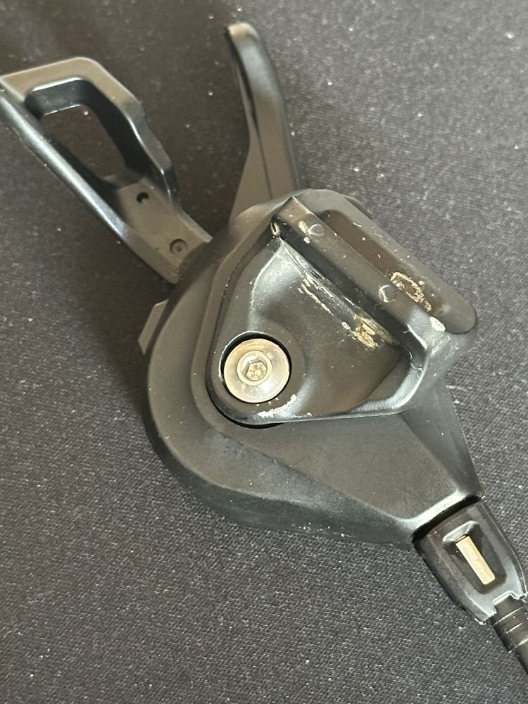 Manetka SHIMANO SLX SL-M7100 I-Spec EV z linką z pancerzem 200cm