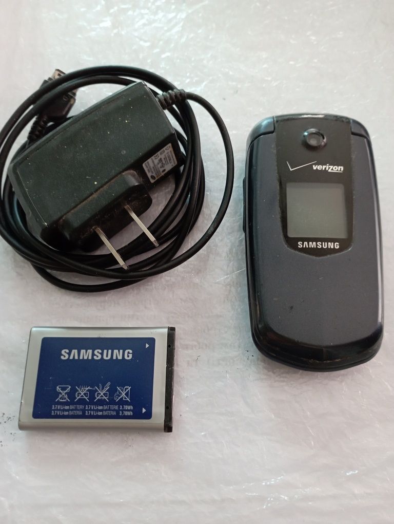Телефон SAMSUNG SCH U350.