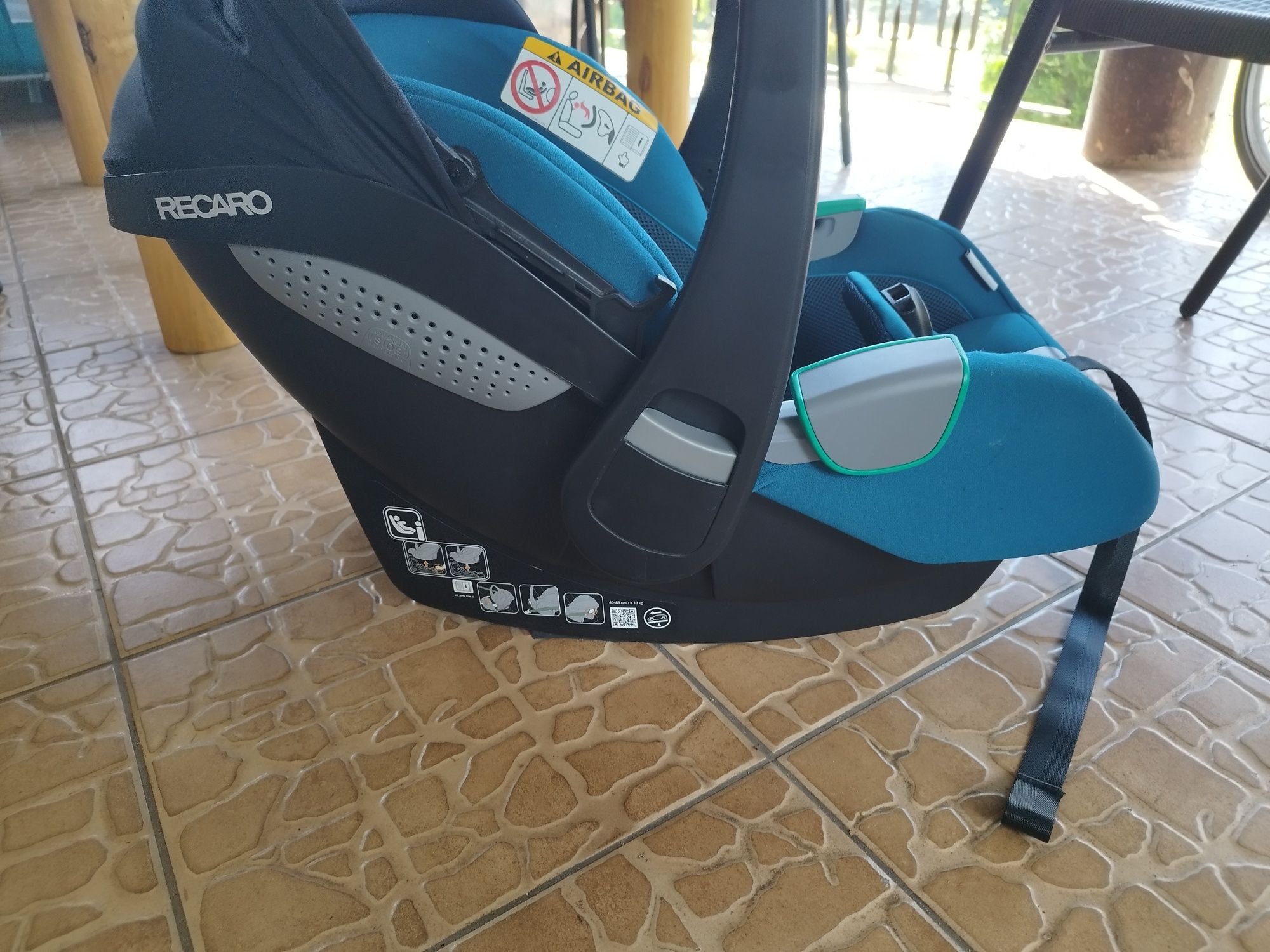 Fotelik samochodowy Recaro Avan