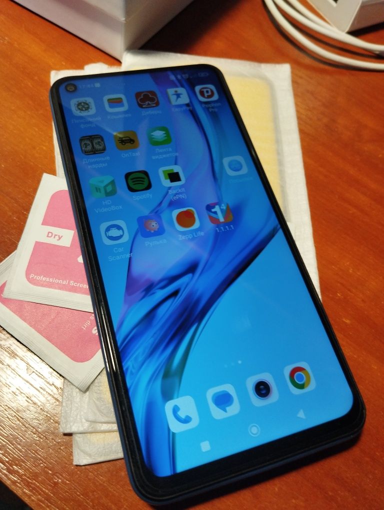 Продам Redmi note 9 4/128 NFC