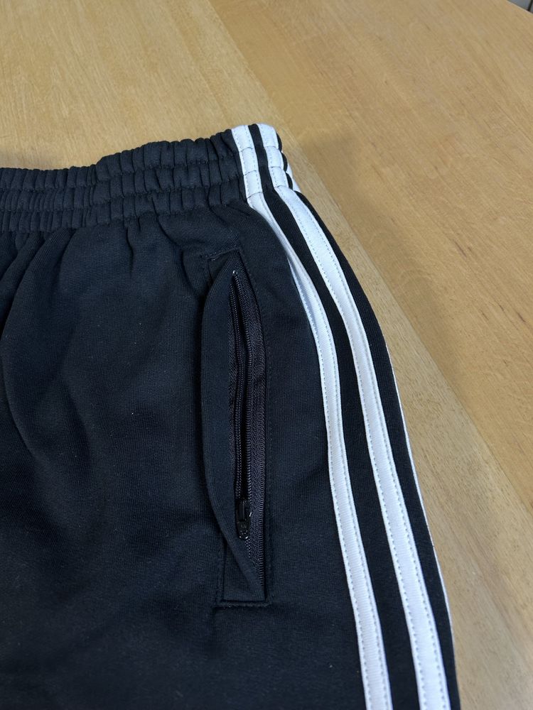 Balenciaga x Adidas Black Shorts оригинал шорты баленсиага