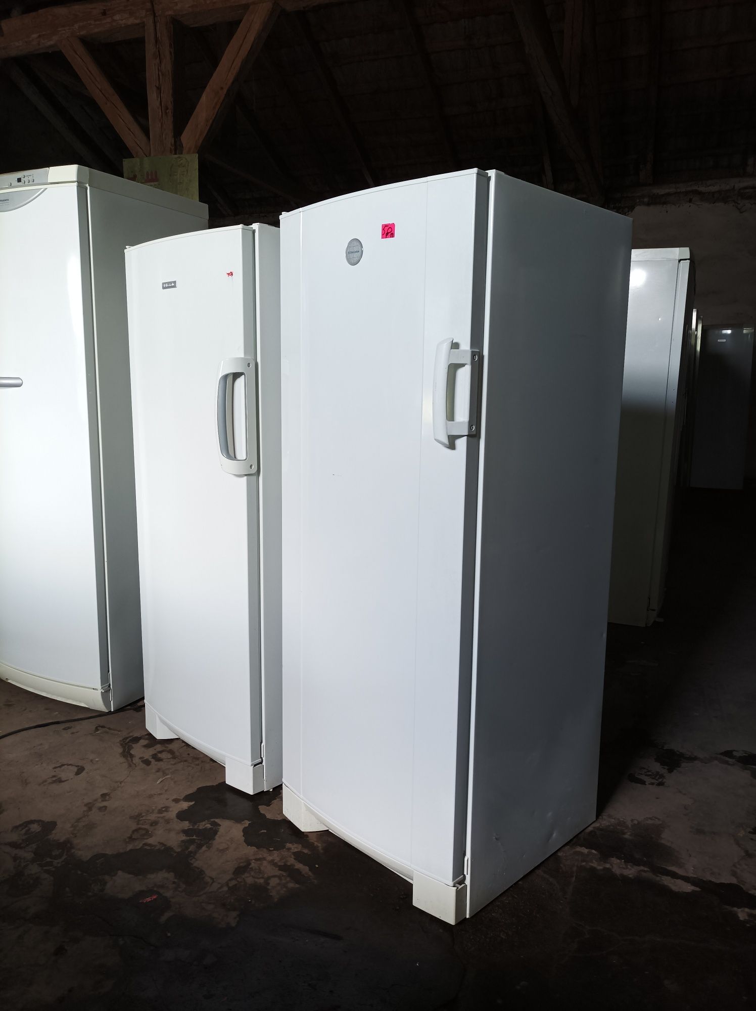 Холодильные камеры Ekectrolux
