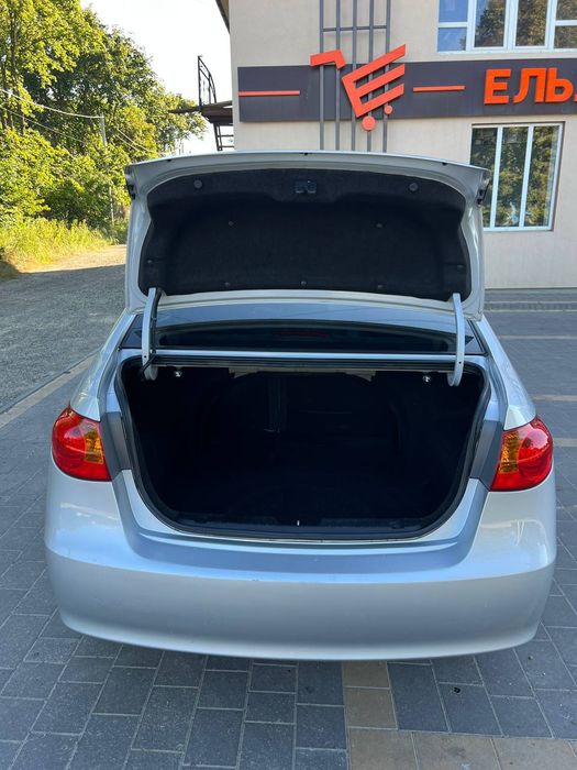 Продам власне авто Hyundai Elantra 2008 рік