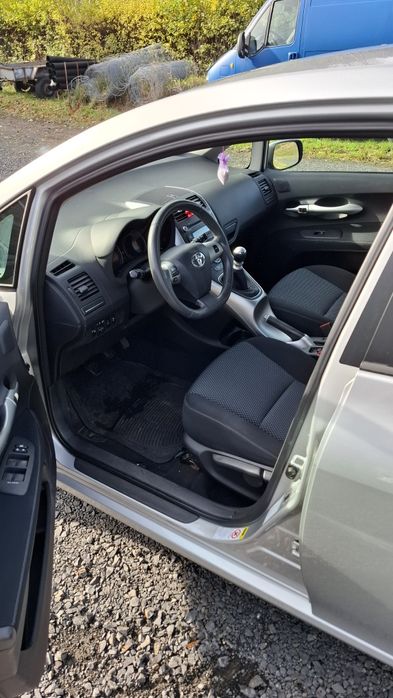 Toyota Auris 1.33vvti 115tys. 2010r
