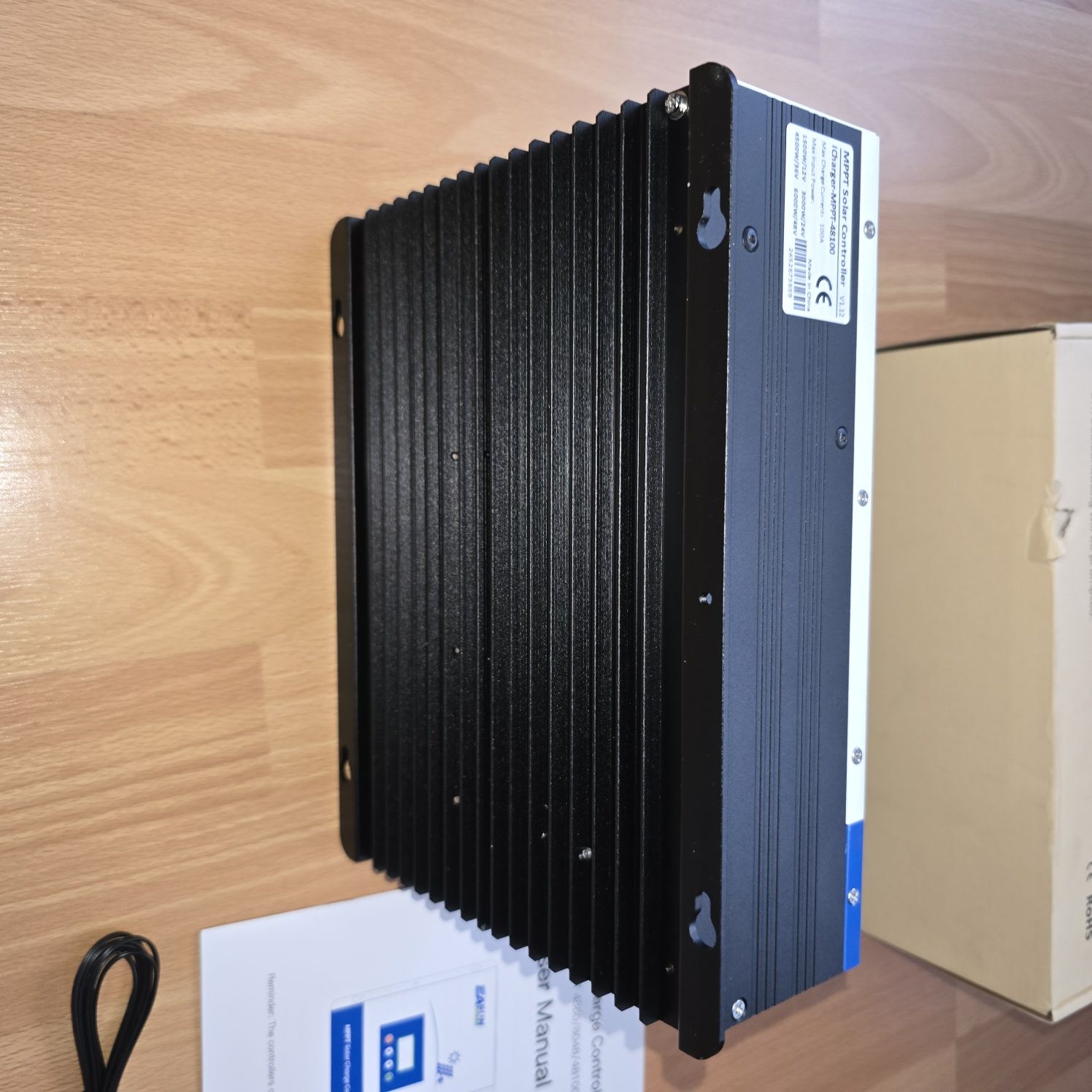 Regulator ładowania EASUN 100A MPPT od 12 V do 48 V Max. nap. 150V