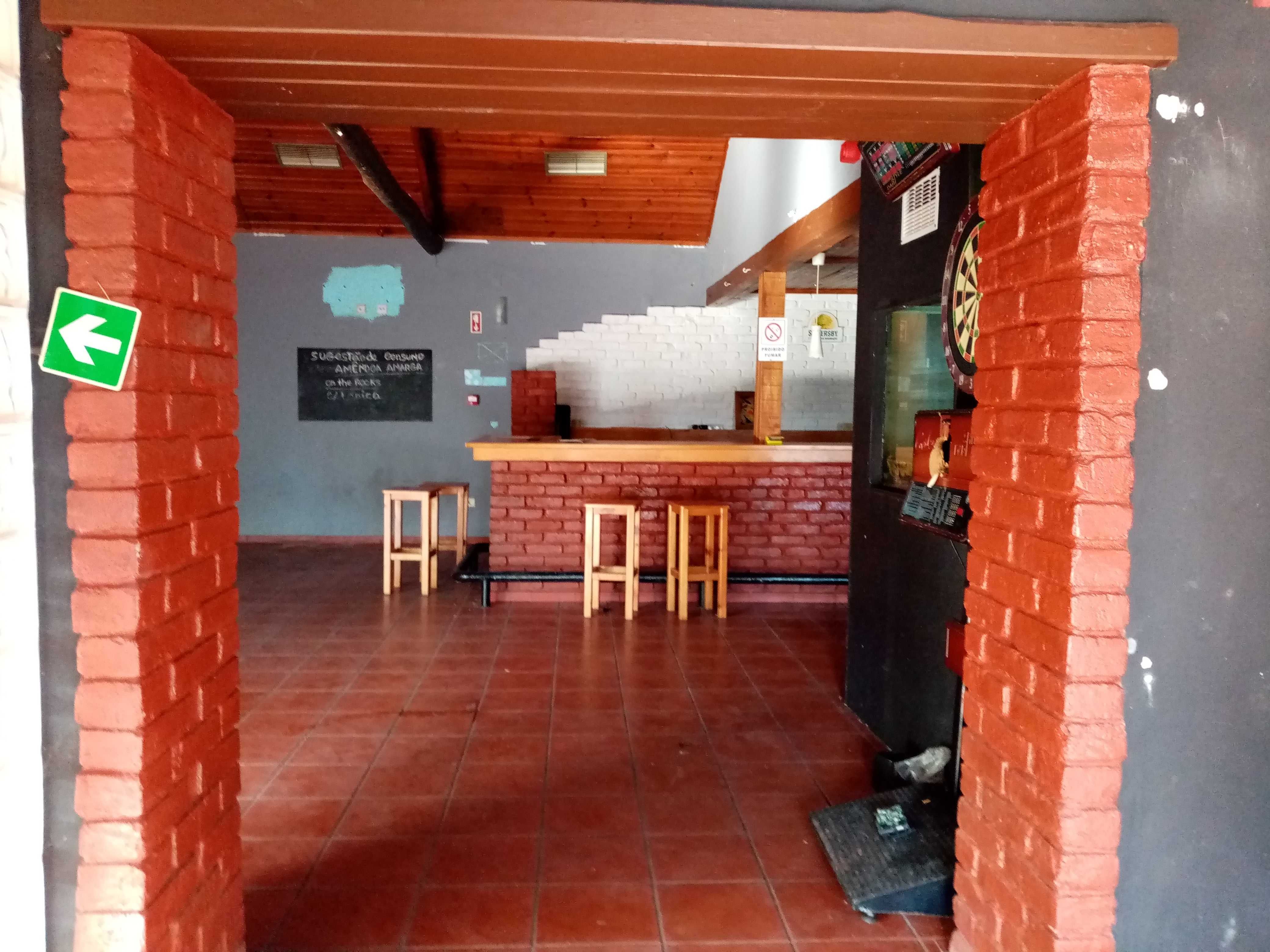 Bar, Pub com vista lagoa!