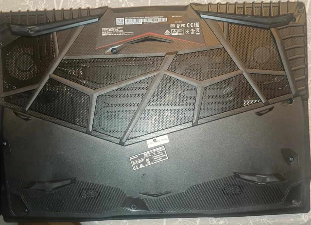 Laptop MSI Alpha15