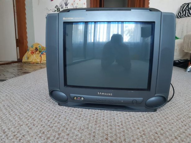 Продаётся телевизор
