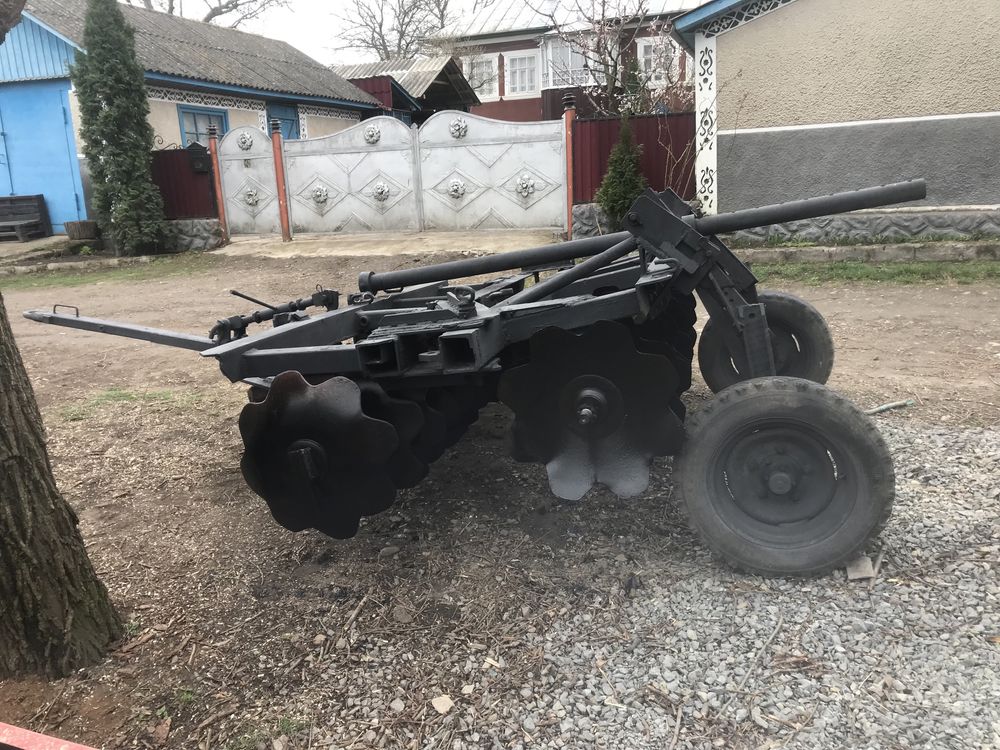 Продам дискову борону БДТ-2.5