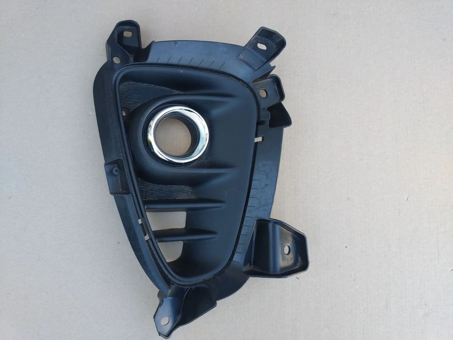 KIA SORENTO III LIFT 86526-C5510 KRATKA W ZDERZAK PRZÓD PRAWA ORYGINAŁ STAN BDB!