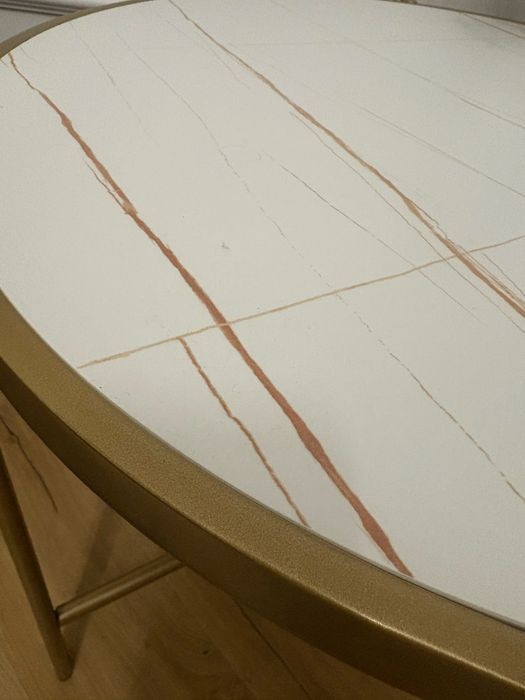 Stolik kawowy złoto kremowy 60 cm.