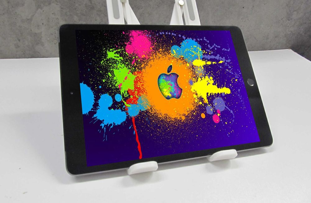 Tablet  A2429 Apple iPad 8th 3GB 32GB Cellular LTE 4G 2160x1620 10.2"