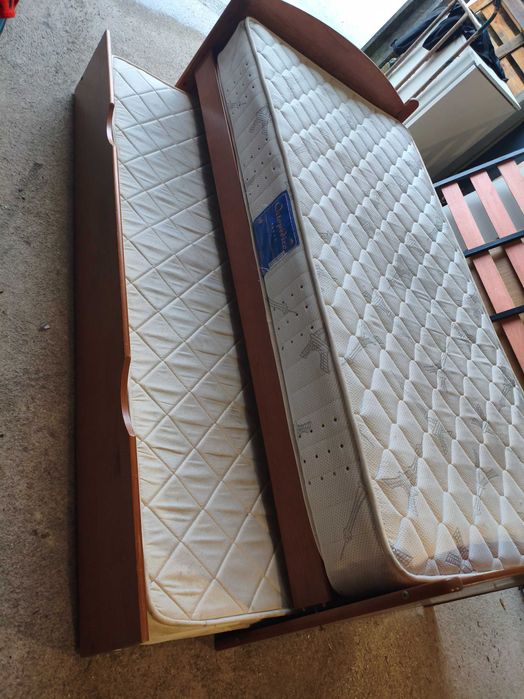 Cama extensível  com colchão