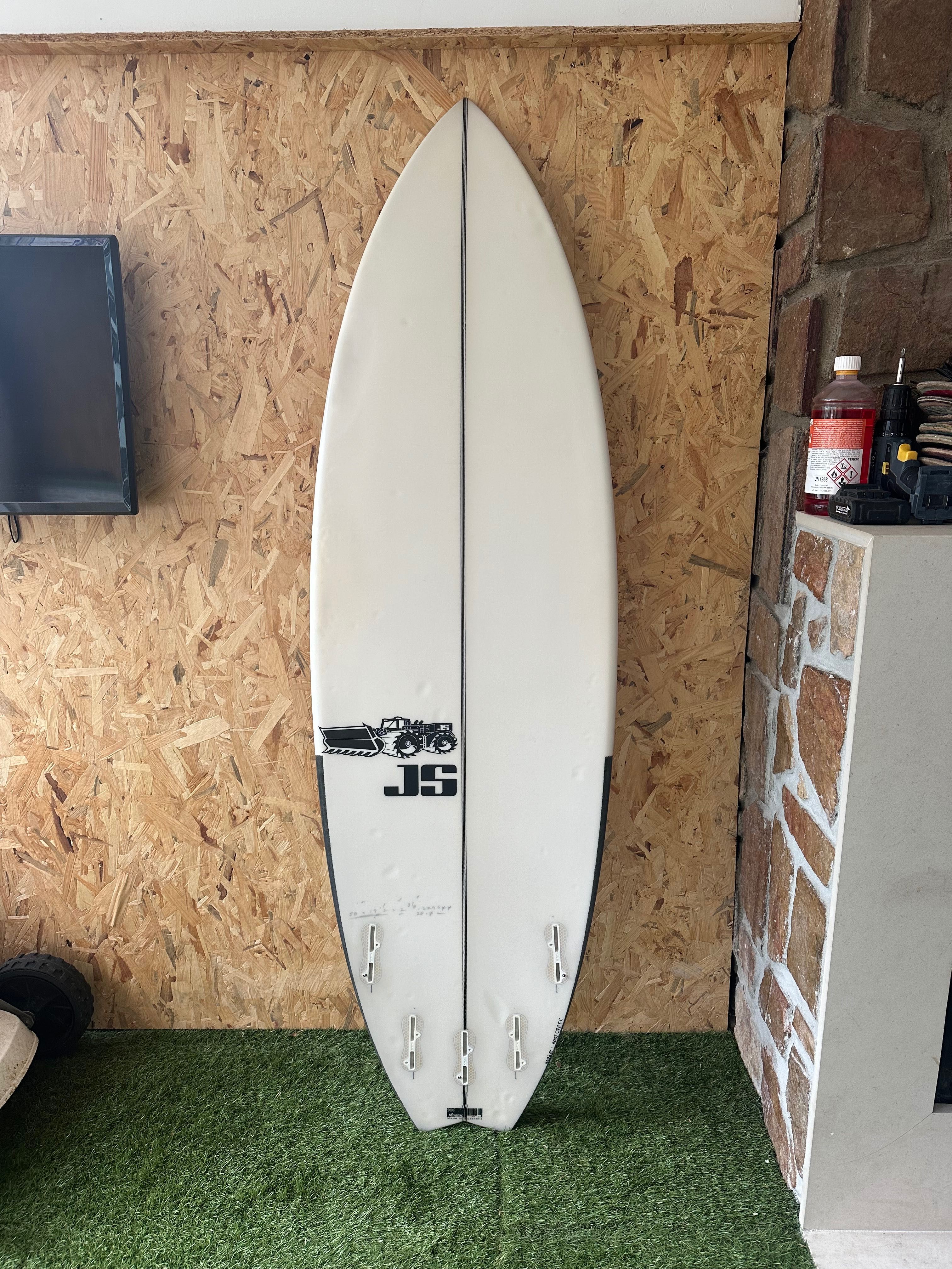 Prancha de surf Js blakbox 2 - 5’8 - 28.7L