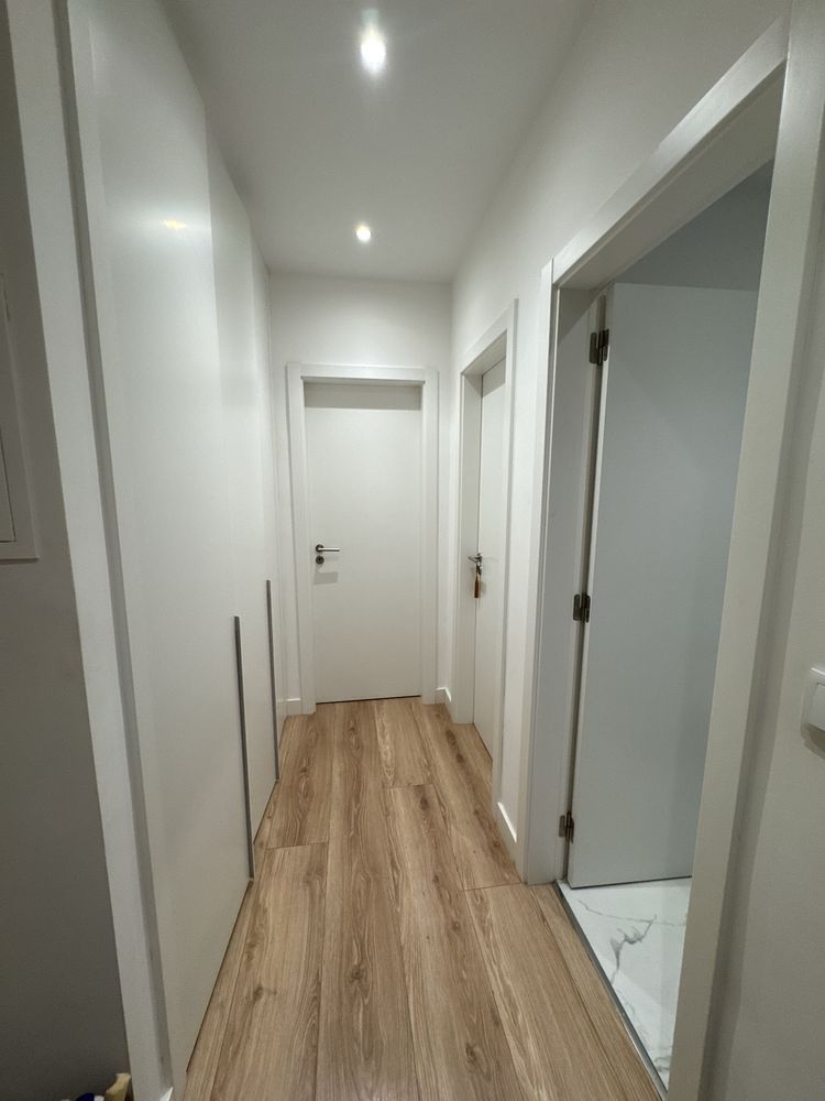Apartamento T2 para arrendamento em Corroios