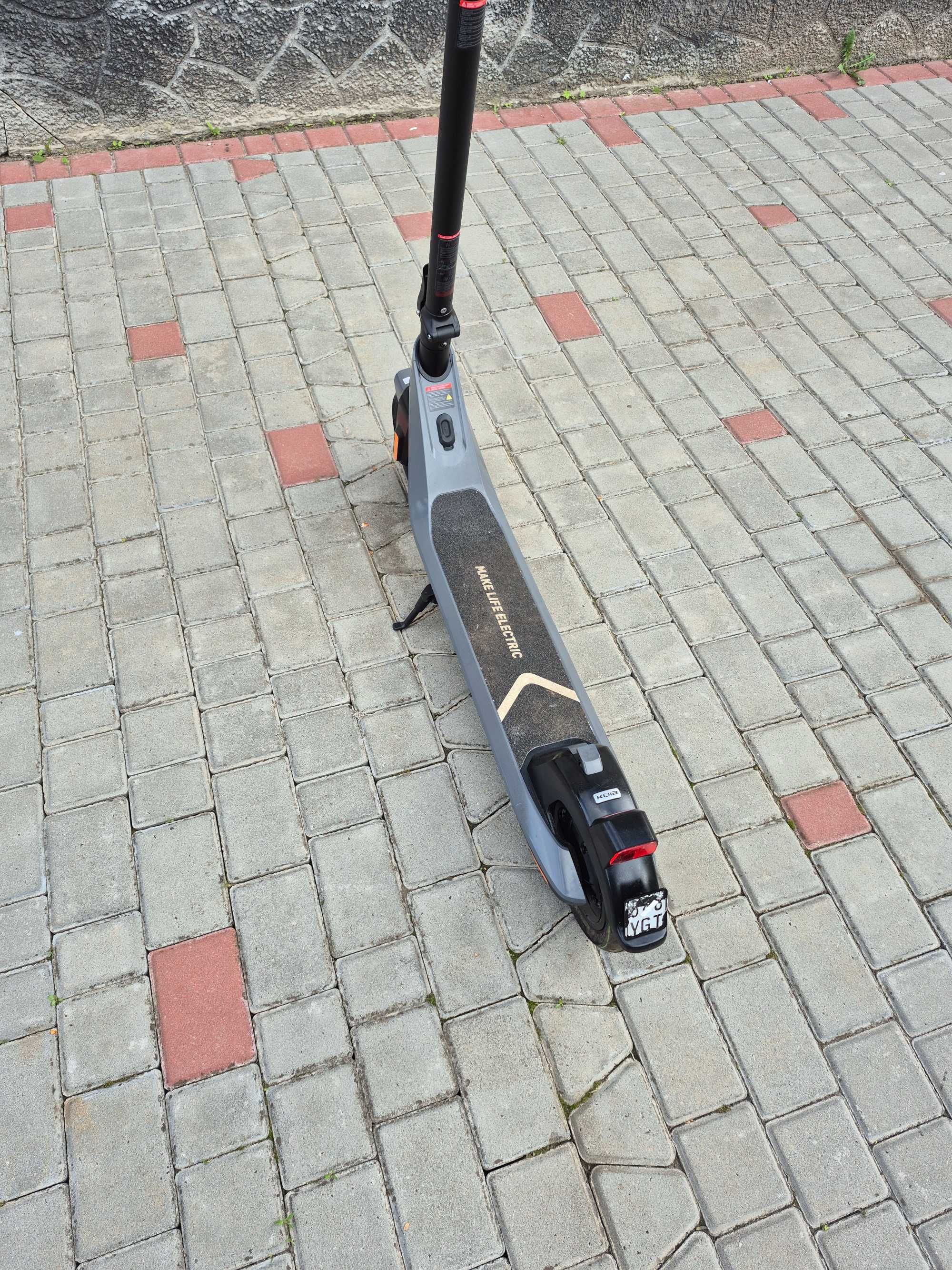 електросамокат NIU KQi2 Pro