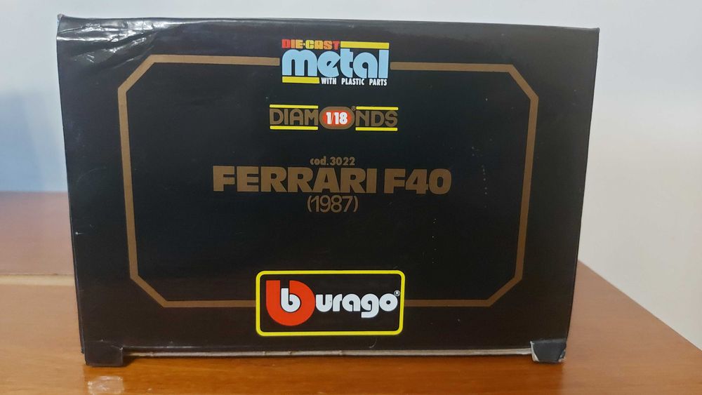 Bburago Diamonds 1/18 Ferrari F40 (1987) cod. 3022