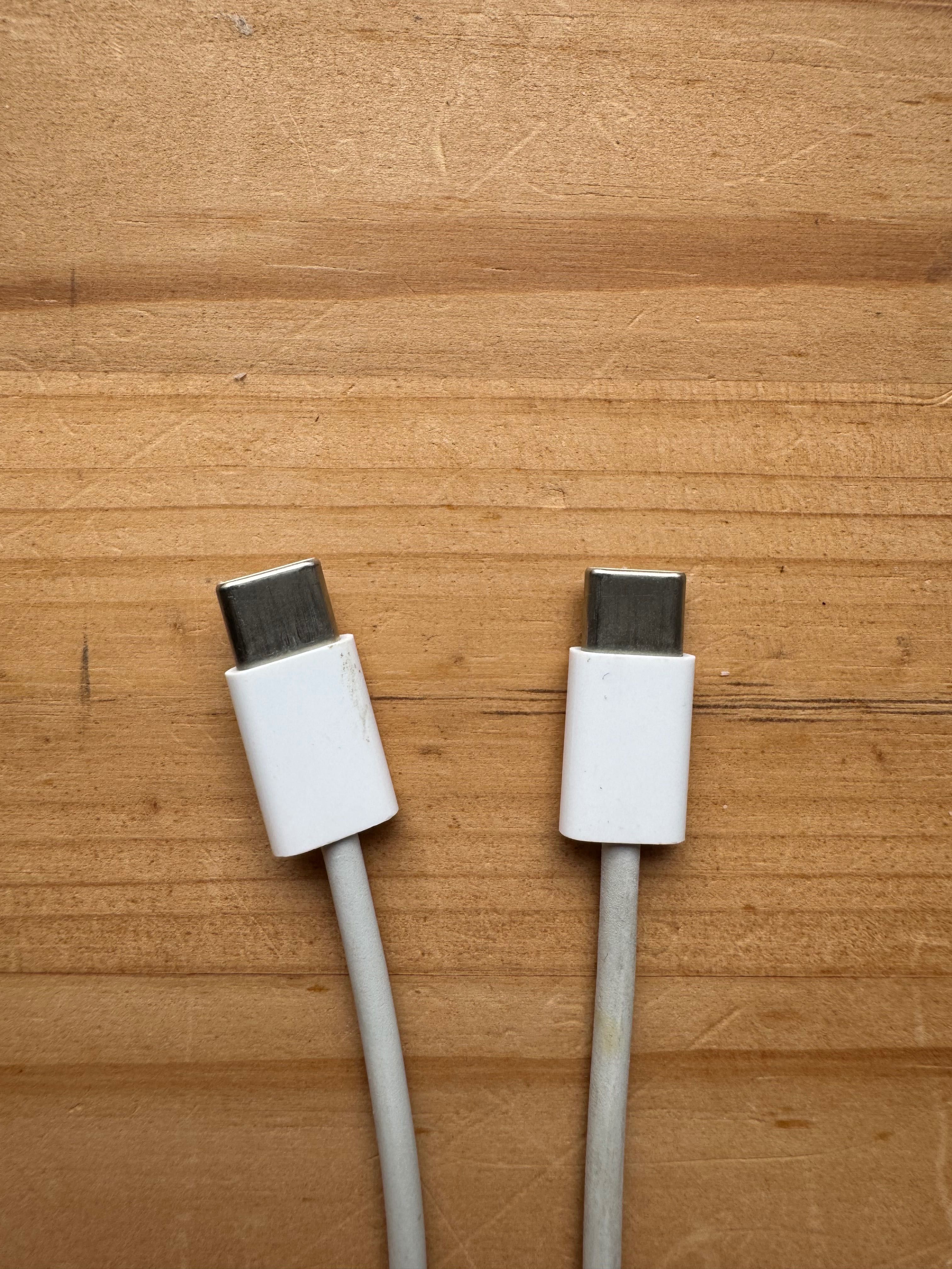 CABO de Carregamento APPLE USB-C 1m