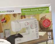 Електронна швейна машинка easymaxx