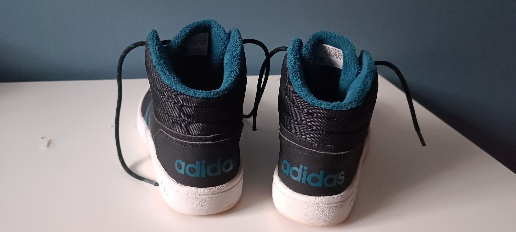 Adidas Zimowe buty chłopięce