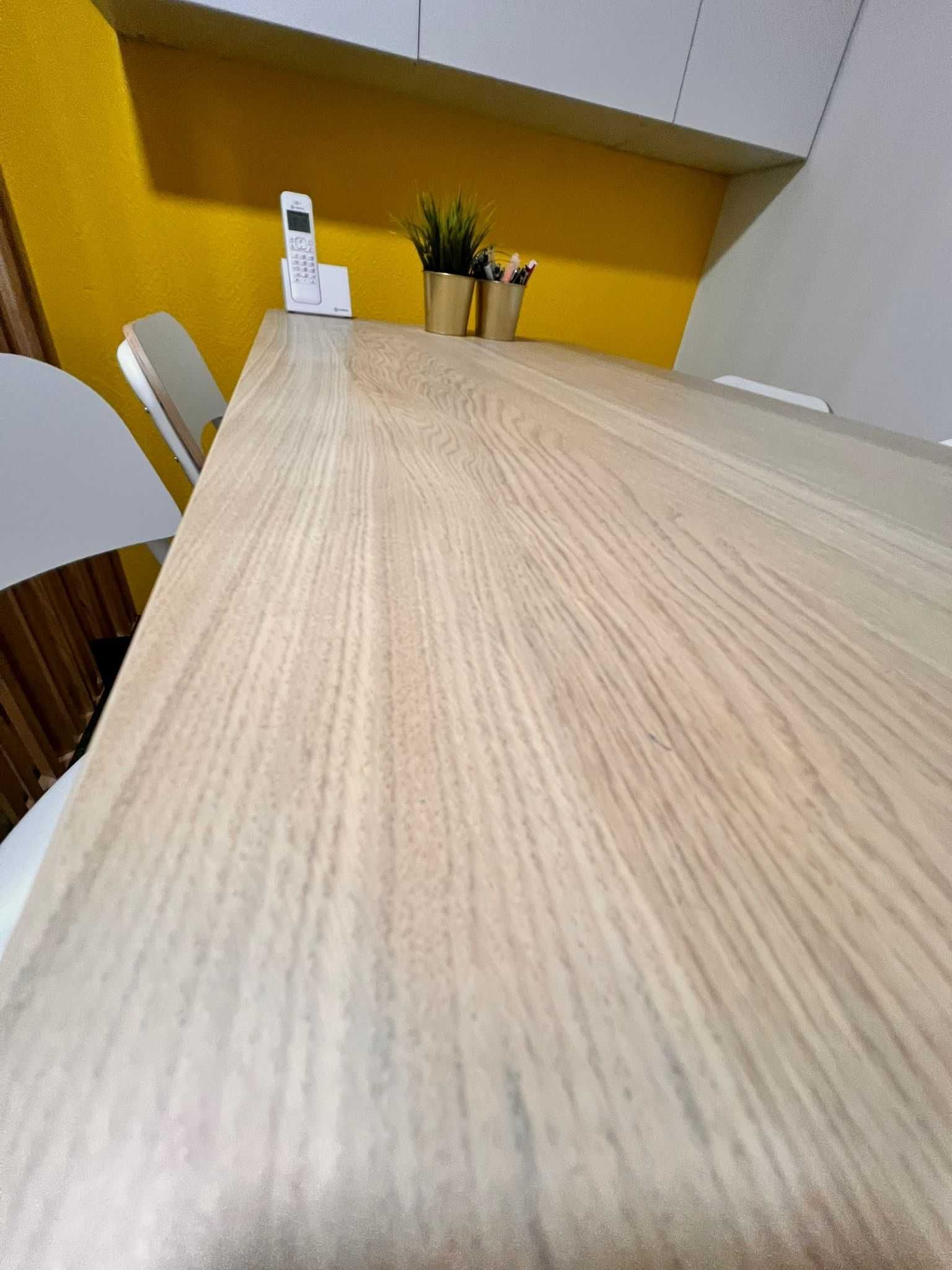 Mesa alta IKEA c/ 4 cadeiras