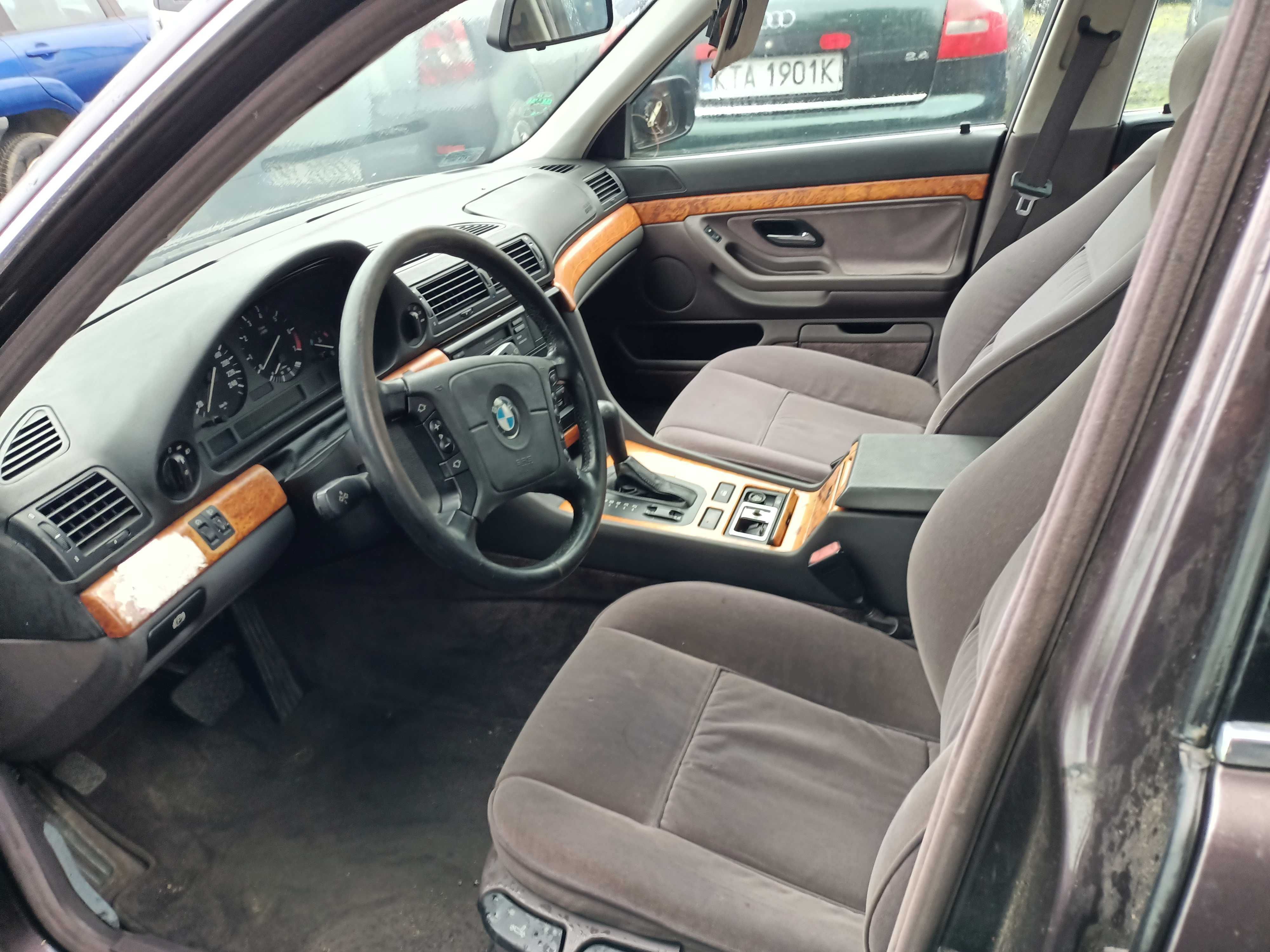 Bmw E38 3.0 V8 218km 94r Automat