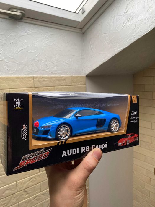 Auto Zdalnie Sterowane Audi R8 RC Na pilota Akumulator Prezent Mikołaj