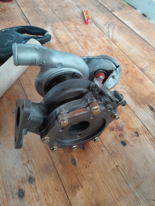 Turbosprężarka mitsubishi