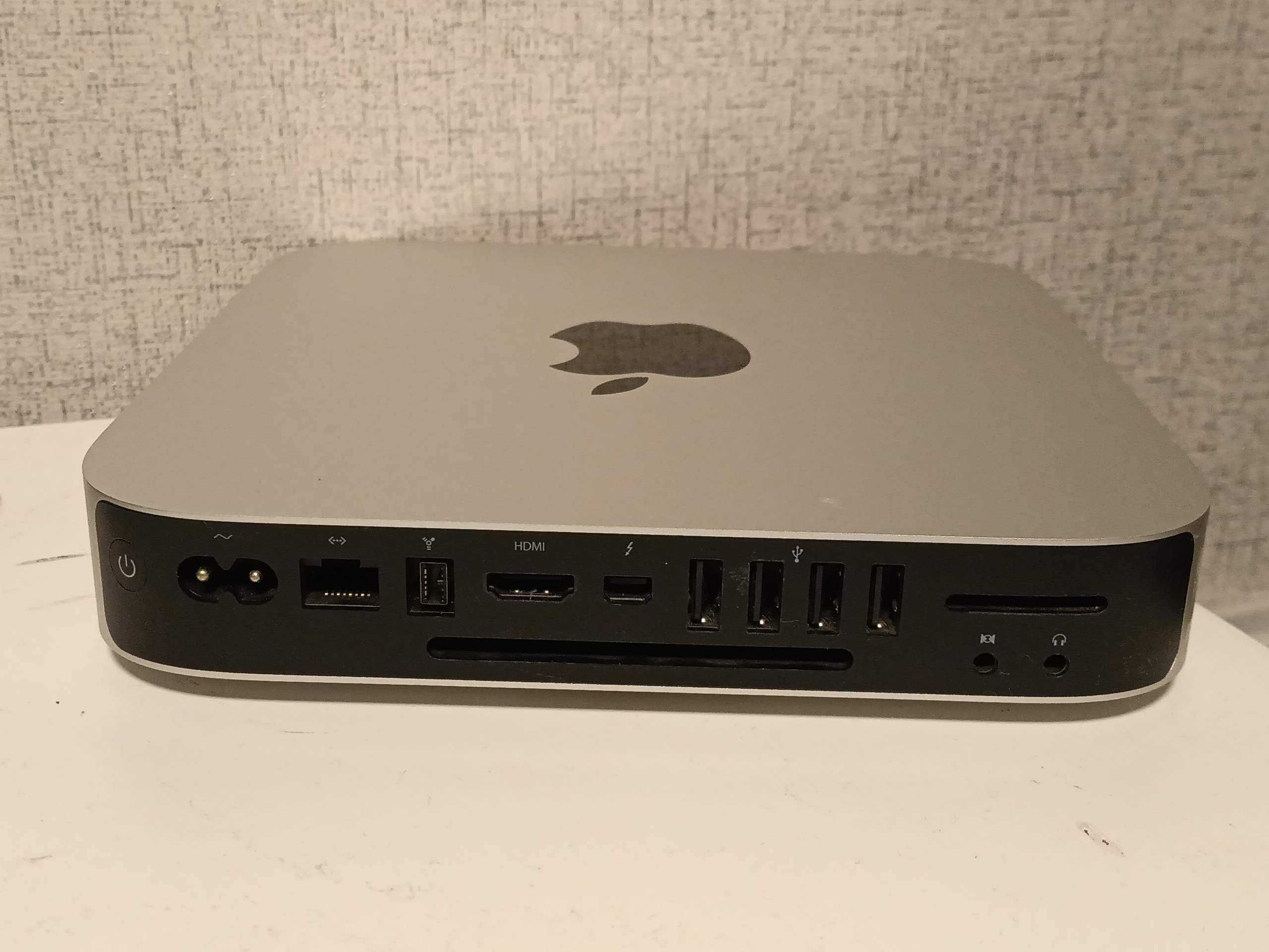 Міні ПК Apple Mac Mini A1347 / i5 2.5GHz / 16Gb / 120Gb SSD