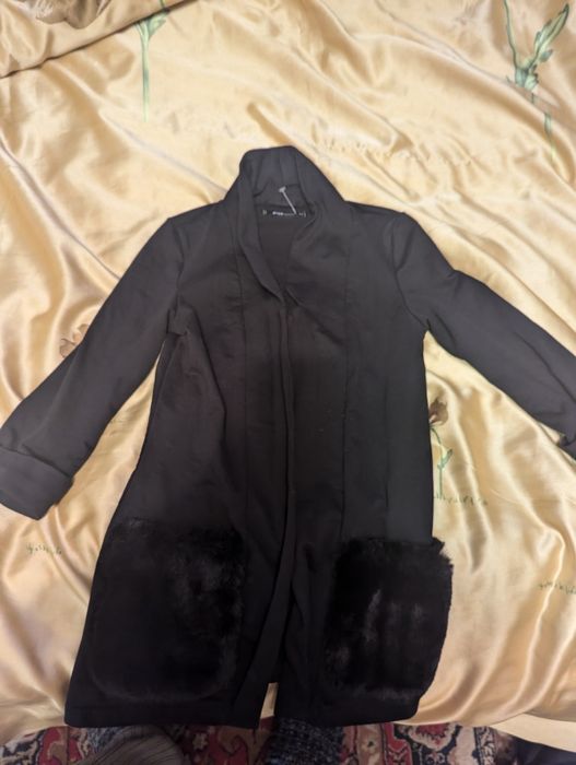 Женский пиджак, без пуговец, новый.